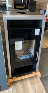 Vente et pose en Moselle - Forbach - Sarreguemines - Saint-Avold - Merlebach - POÊLE A BOIS WAMSLER YARA ACIER WAMSLER 